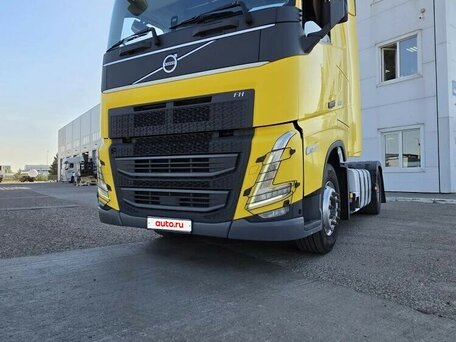 2021 Volvo FH, жёлтый, 9300000 рублей, вид 3