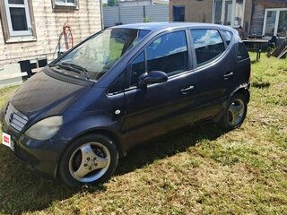 1999 Mercedes-Benz A-Класс 160 I (W168), чёрный, 160000 рублей, вид 4