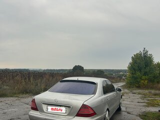 2000 Mercedes-Benz S-Класс 320 IV (W220), серебристый, 335000 рублей, вид 3