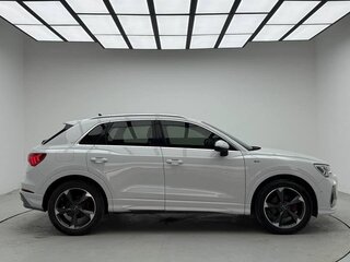 2022 Audi Q3 35 TFSI II (F3), белый, 2550000 рублей, вид 4