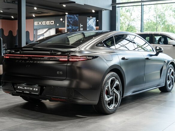 2025 Esteo Exlantix ES, чёрный - вид 15