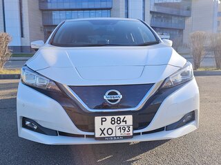 2018 Nissan Leaf II (ZE1), белый, 2200000 рублей, вид 2