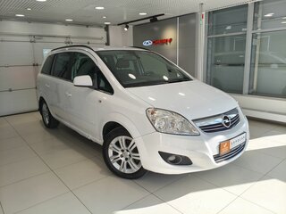 2011 Opel Zafira B Рестайлинг, белый, 515000 рублей, вид 3