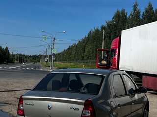 2011 Renault Logan I Рестайлинг, бежевый, 160000 рублей, вид 5