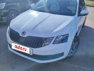 2017 Skoda Octavia III (A7) Рестайлинг, белый, 1650000 рублей, вид 2