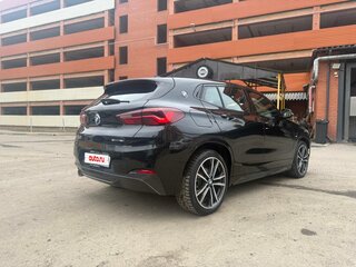 2021 BMW X2 sDrive18i I (F39), чёрный, 3750000 рублей, вид 4