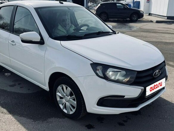 2023 Lada (ВАЗ) Granta I Рестайлинг, белый, 700000 рублей
