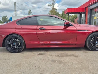 2011 BMW 6 серии 650i III (F06/F13/F12), красный, 1850000 рублей, вид 5