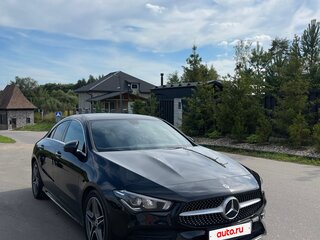 2019 Mercedes-Benz CLA 200 II (C118, X118), чёрный, 2650000 рублей, вид 2