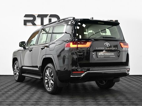 2026 Toyota Land Cruiser 300 Series, чёрный, 14450000 рублей, вид 4