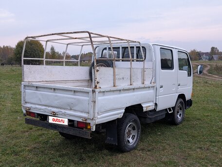 1993 Nissan Atlas, белый, 800000 рублей, вид 5