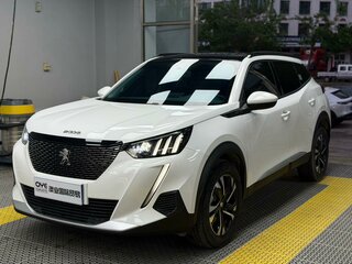 2023 Peugeot 2008 II, белый, 1180000 рублей, вид 3