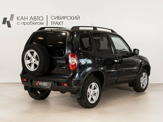 2015 Chevrolet Niva I Рестайлинг, чёрный, 730000 рублей, вид 3