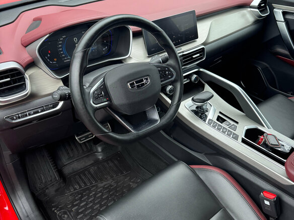 2023 Geely Coolray I, красный, 1935000 рублей - вид 9