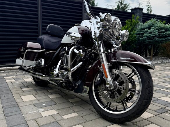 2021 Harley-Davidson Road King, красный, 2100000 рублей - вид 2