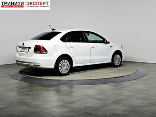 2017 Volkswagen Polo V Рестайлинг, белый, 1177000 рублей, вид 5