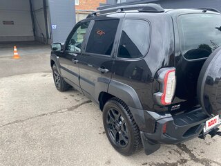 2025 Lada (ВАЗ) Niva Travel I, чёрный, 1120000 рублей, вид 3
