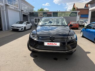2017 Volkswagen Touareg II Рестайлинг, чёрный, 3400000 рублей, вид 1