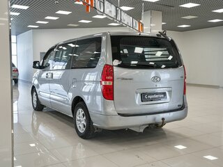 2011 Hyundai Grand Starex I, серебристый, 1130000 рублей, вид 5