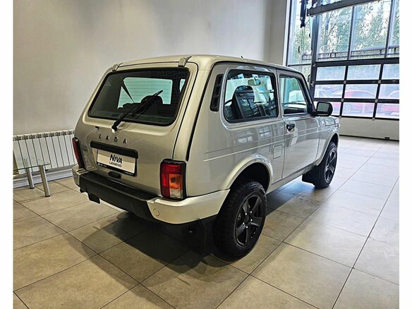 2026 Lada (ВАЗ) Niva Legend I, серебристый - вид 5