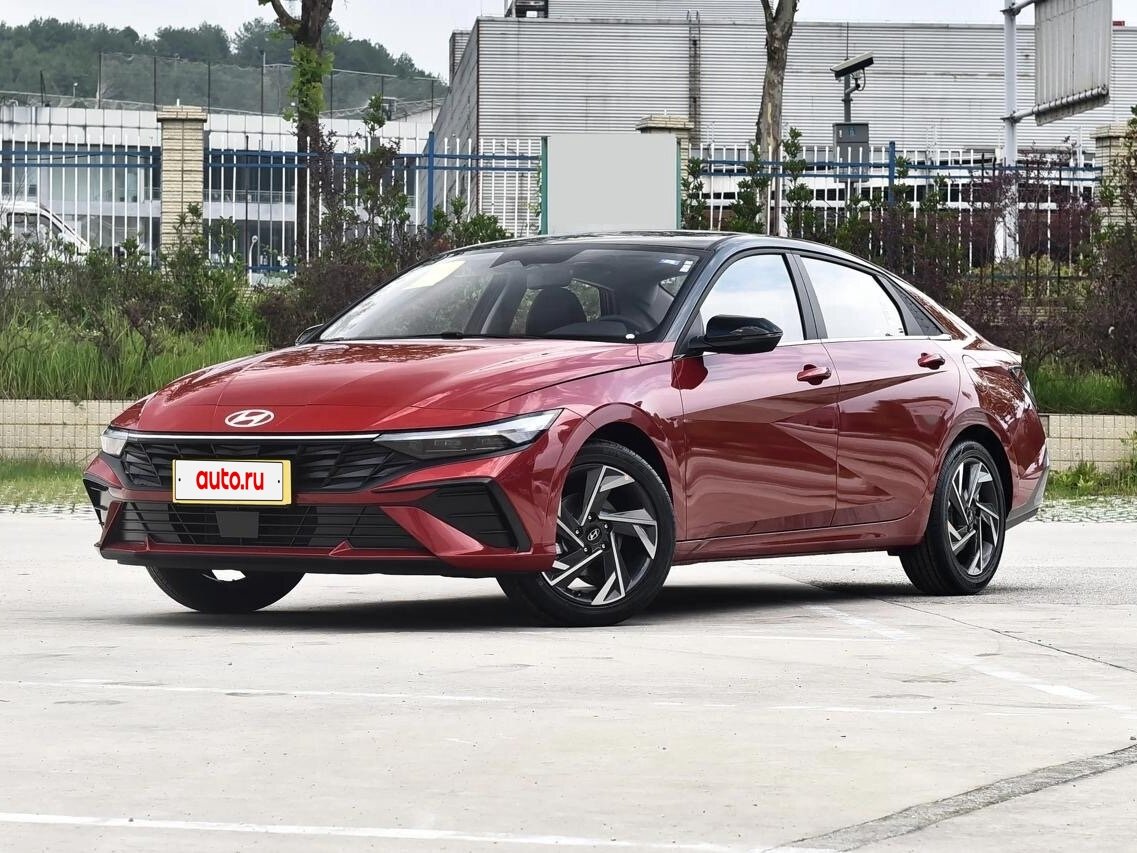 Открыть фотографии: Hyundai Elantra VII (CN7) Рестайлинг