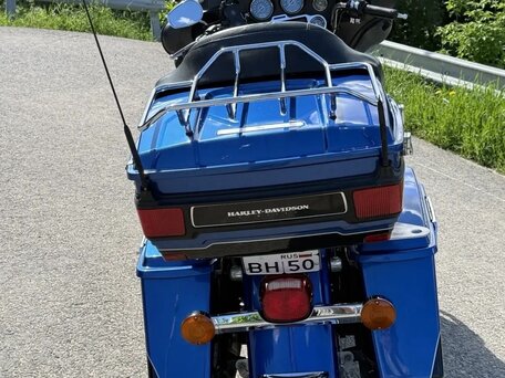 2010 Harley-Davidson Electra Glide, синий, 800000 рублей, вид 3