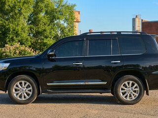 2017 Toyota Land Cruiser 200 Series Рестайлинг 2, чёрный, 5200000 рублей, вид 5