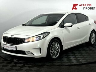 2019 Kia Cerato III Рестайлинг (Classic), белый, 1800000 рублей, вид 2