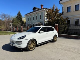 2013 Porsche Cayenne S Diesel II (958), белый, 3250000 рублей, вид 1
