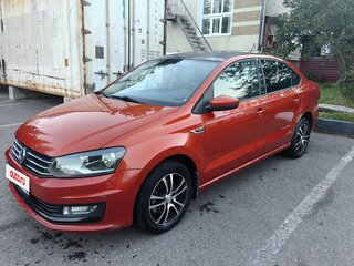 2017 Volkswagen Polo V Рестайлинг, красный, 1100000 рублей, вид 1