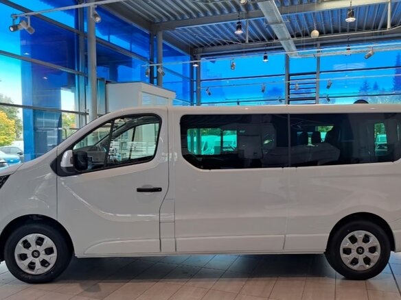 2025 Renault Trafic L2 III Рестайлинг, белый, 6499000 рублей - вид 10