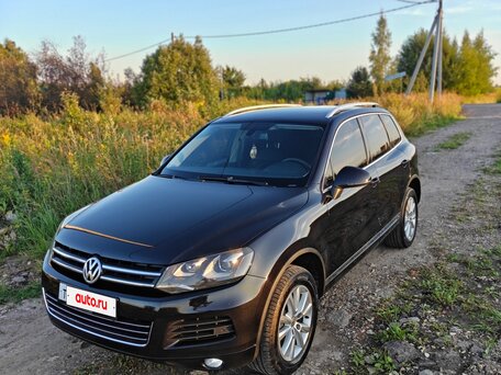 2014 Volkswagen Touareg II Рестайлинг, чёрный, 2200000 рублей, вид 3