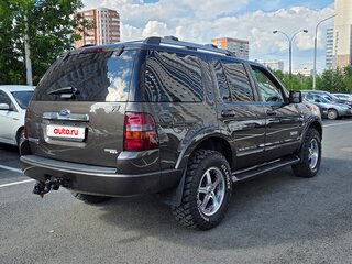 2007 Ford Explorer IV, серый, 1850000 рублей, вид 4