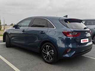 2020 Kia Ceed III, синий, 1800000 рублей, вид 3