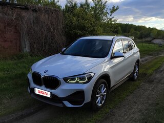 2020 BMW X1 18i sDrive II (F48) Рестайлинг, белый, 2000000 рублей, вид 1