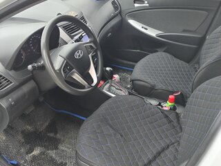 2011 Hyundai Solaris I, белый, 780000 рублей, вид 5