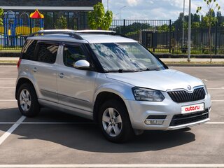 2014 Skoda Yeti I Рестайлинг, серебристый, 1200000 рублей, вид 5
