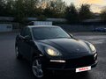 2010 Porsche Cayenne Turbo II (958), чёрный - вид 3