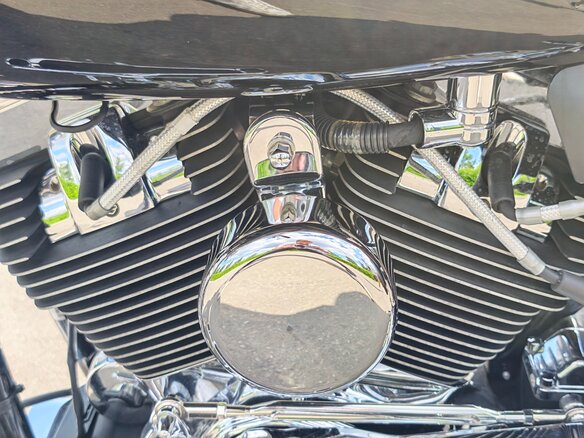 2006 Harley-Davidson Softail Deluxe, белый, 2100000 рублей - вид 25