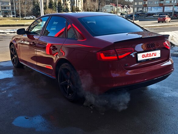 2014 Audi A4 IV (B8) Рестайлинг, красный, 1800000 рублей - вид 20