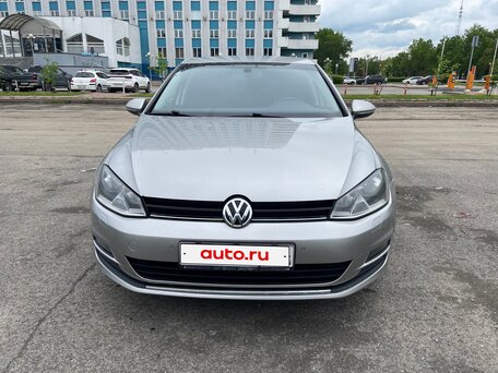2013 Volkswagen Golf VII, серебристый, 850000 рублей, вид 1