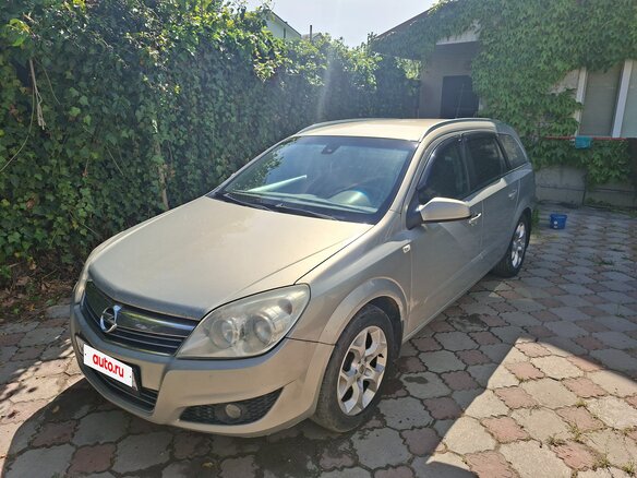 2008 Opel Astra H Рестайлинг, бежевый, 799000 рублей - вид 1