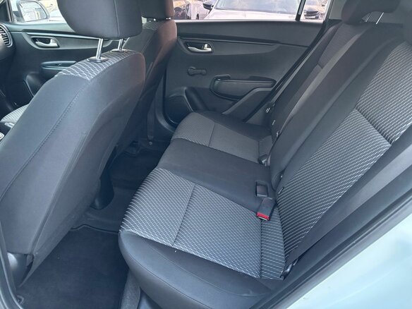 2018 Kia Rio X-Line IV, белый, 1019000 рублей - вид 10