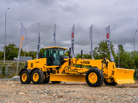 2026 LGCE G9220F, жёлтый, 15500000 рублей, вид 1