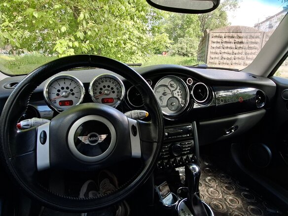 2006 Mini Hatch One I (R50), красный, 600000 рублей - вид 7