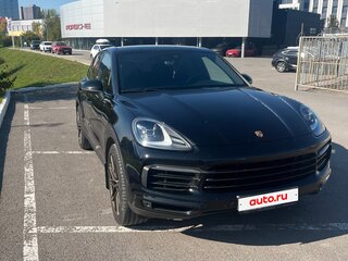 2021 Porsche Cayenne III, чёрный, 6750000 рублей, вид 3