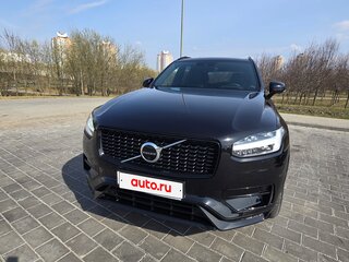 2022 Volvo XC90 B5 II Рестайлинг 1, чёрный, 5350000 рублей, вид 2