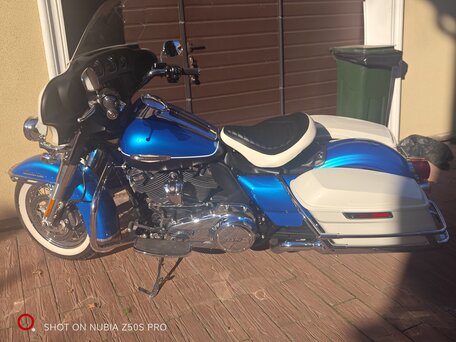 2021 Harley-Davidson Street Glide, синий, 2500000 рублей, вид 4