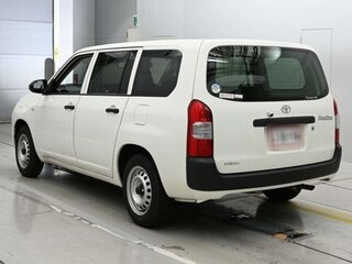 2022 Toyota Probox I Рестайлинг, белый, 900000 рублей, вид 5