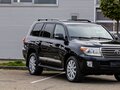 2013 Toyota Land Cruiser 200 Series Рестайлинг 1, чёрный, 2895000 рублей - вид 6